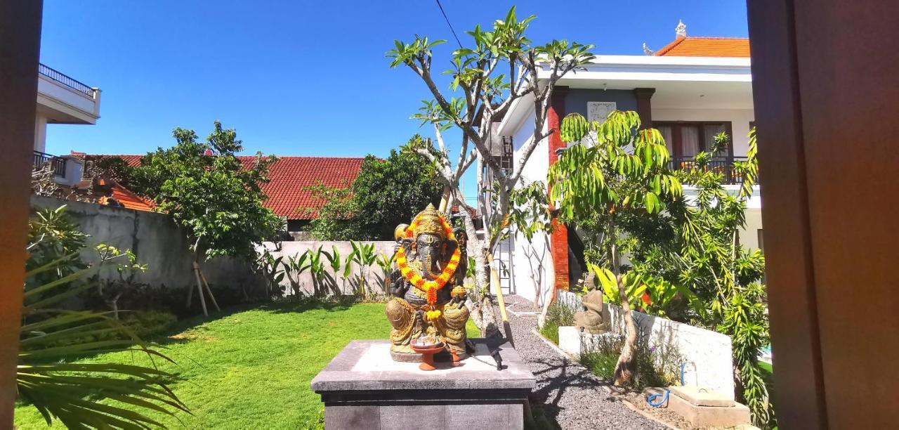 Santi Homestay Canggu  Ngoại thất bức ảnh